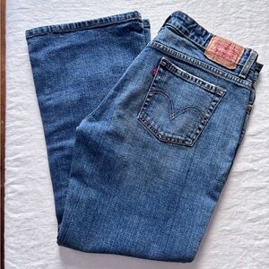 Women’s Levi’s 515 Bootcut Size 14 S ( short inseam) 35x30